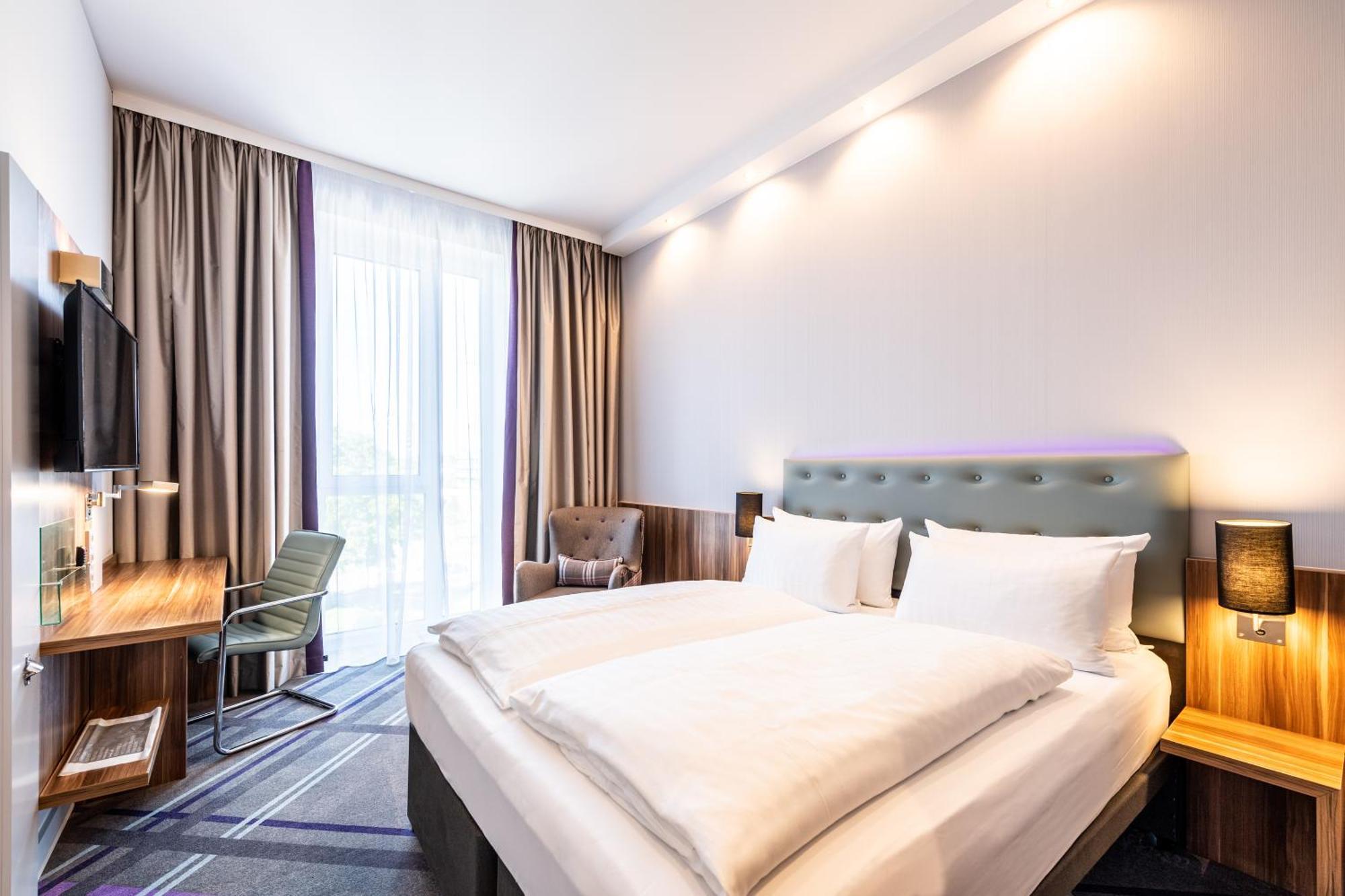 Premier Inn Heidelberg City Centre Exterior photo